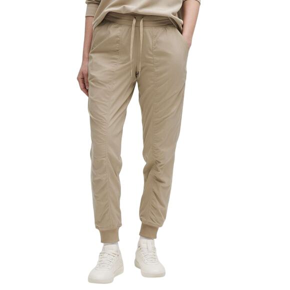 Lululemon Dance Studio Mid-Rise Jogger Full Length Sheer Oak Women's Size 6 NWT - Picture 3 of 10